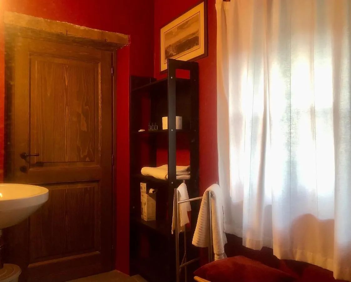 مبيت وإفطار Bettola  Le Macine Del Perino Bettola (Emilia-Romagna)